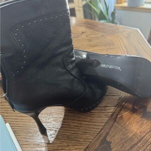 Genuine HD leather women’s boots. Never worn. Stud detail w/ slight platform